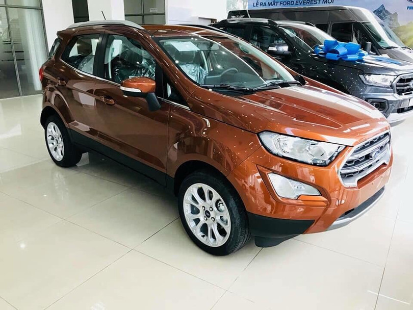 Nhiều mẫu xe Ford giảm giá mạnh từ 40-150 triệu đồng