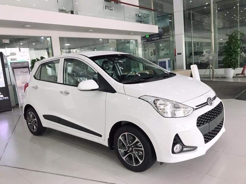 Hyundai i10 đang có mức giảm từ 6 - 30 triệu đồng tùy phiên bản, đại lý
