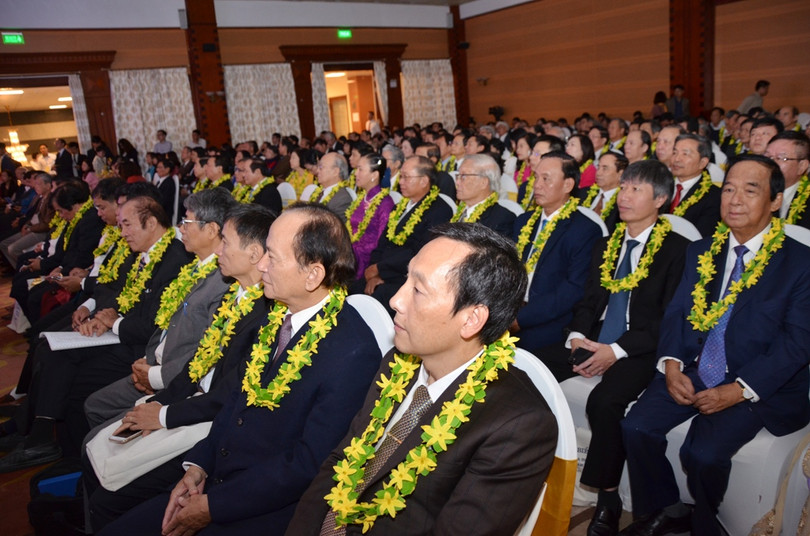 Các trí thức được tôn vinh