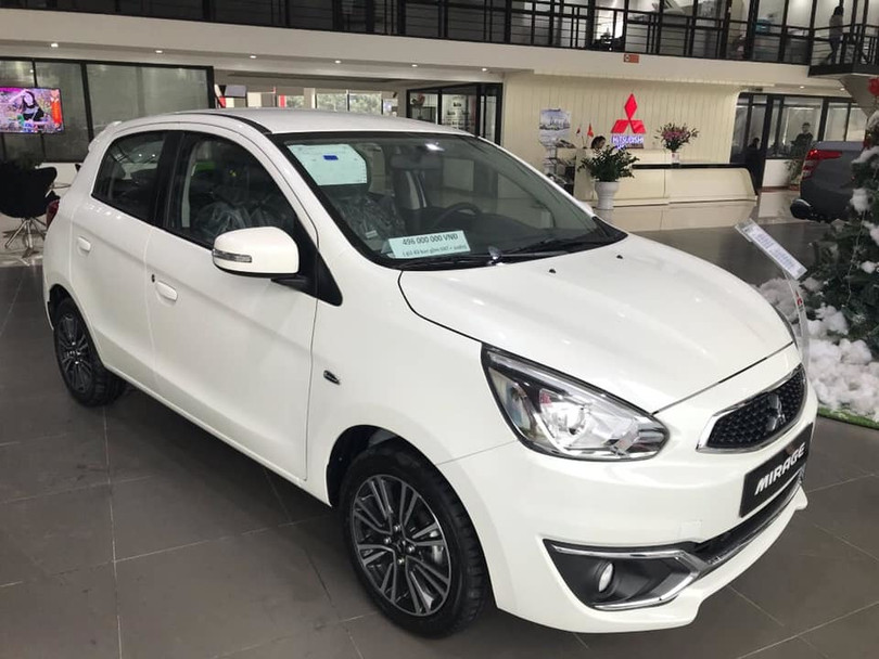 Mitsubishi Mirage giảm giá xuống còn 300 triệu cho phiển bản 2018
