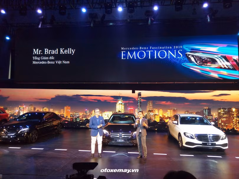 Tân Tổng giám đốc MBV - ông Brad Kelly (bên trái) Tân Tổng giám đốc MBV - ông Brad Kelly (bên trái)