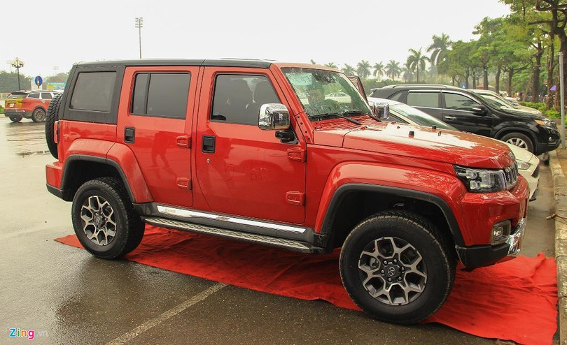 BJ40 có ngoại thất hầm hố, hợp đi đường đèo dốc, đồi núi... Ảnh: Đình Phong