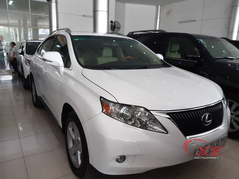 Lexus là thương hiệu xe nổi tiếng giữ giá nhất thị trường xe cũ.