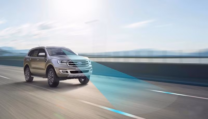 Hệ thống cảnh báo làn đường sẽ giúp cảnh báo người lái khi không tập trung