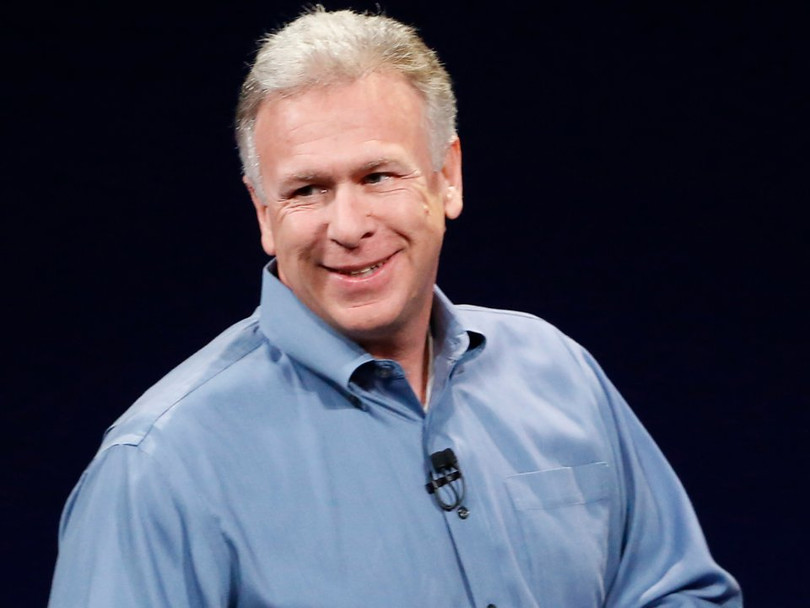 Apple cuối cùng cũng tiết lộ ý nghĩa ký hiệu R trong iPhone XR ảnh 1 Apple cuối cùng cũng tiết lộ ý nghĩa ký hiệu R trong iPhone XR ảnh 1