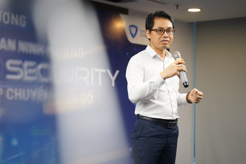 Ông Hoàng Nguyên Vân – Tổng Giám đốc Công ty Cổ phần Công nghệ SAVIS phát biểu khai mạc