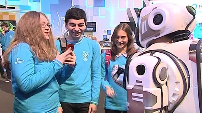 Siêu robot của Nga bị tố là đồ giả - ảnh 2