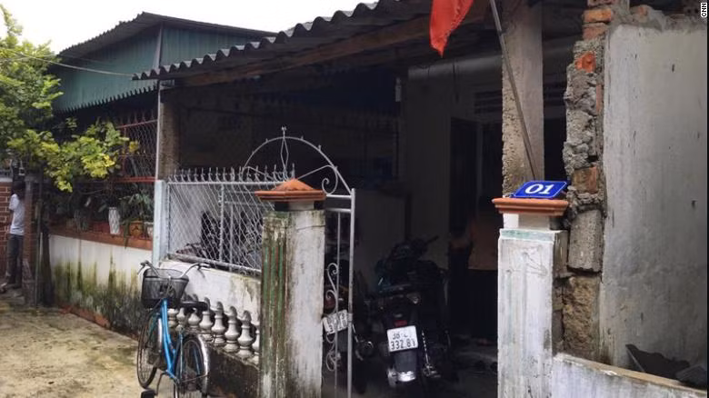 Căn nhà của Phạm Thị Trà My ở thị trấn Nghèn, Can Lộc, Hà Tĩnh (ảnh CNN)
