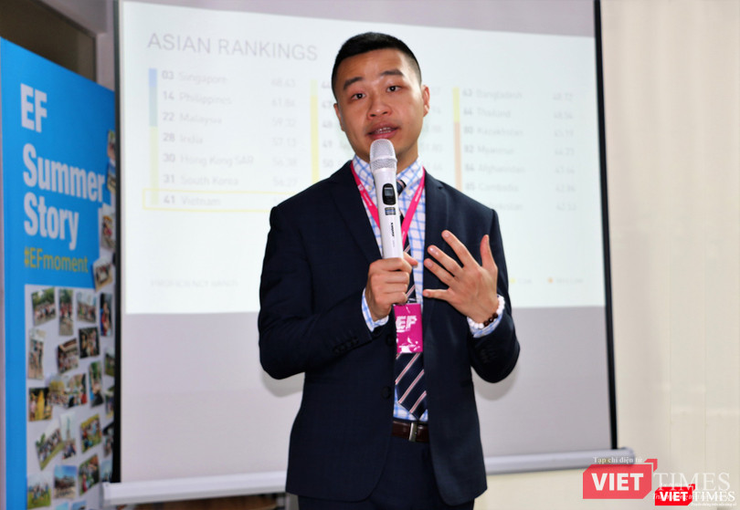 ông Minh Tran - Đại học Yale nói về những thành công của Singapore trong việc phổ cập tiếng Anh đến người dân ông Minh Tran - Đại học Yale nói về những thành công của Singapore trong việc phổ cập tiếng Anh đến người dân