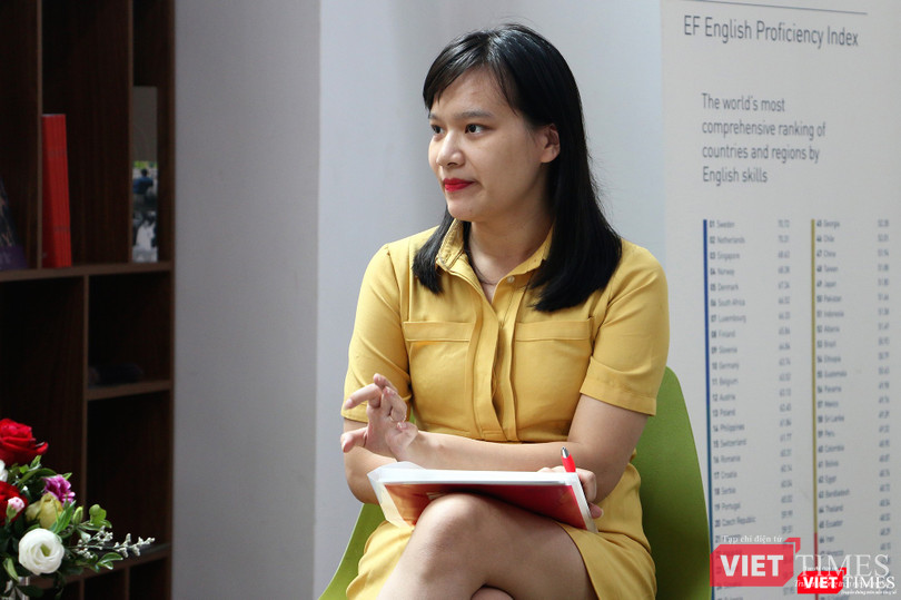 bà Hồng Anh, Tổ trưởng chuyên môn Anh ngữ trường tiểu học Newton bà Hồng Anh, Tổ trưởng chuyên môn Anh ngữ trường tiểu học Newton