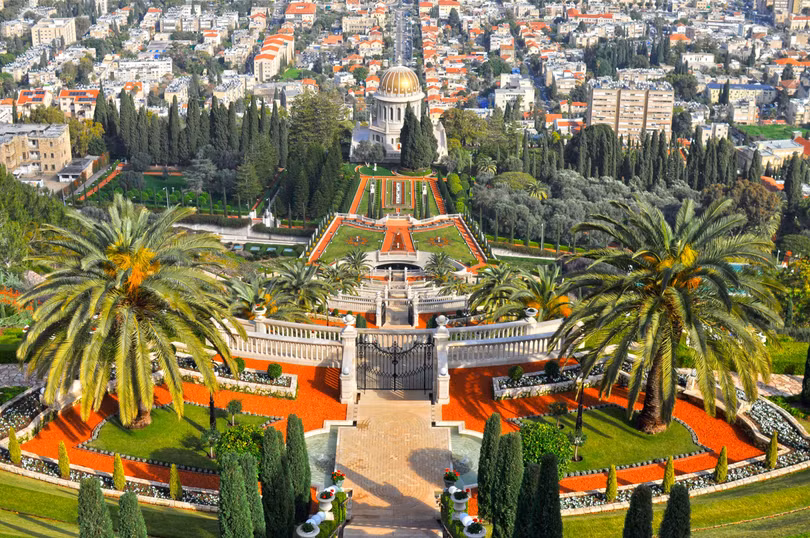 Vườn đạo Bahá'í (Ảnh: imgur.com)