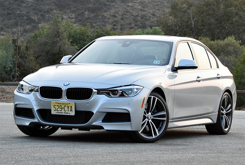 Ngoài series 3 chiếm vị trí á quân, BMW còn có hai sản phẩm khác trong danh sách là X1 và X3.