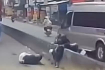 Sự thật bất ngờ sau clip ô tô bỏ đi khi gây tai họa cho gia đình đi xe máy 