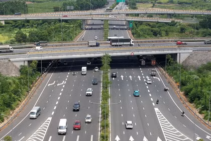 Hai cao tốc được đề xuất thí điểm tổ chức làn vượt xe riêng từ quý IV/2026