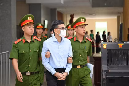 Công bằng pháp lý nhìn từ cải cách phạt tiền thay tù