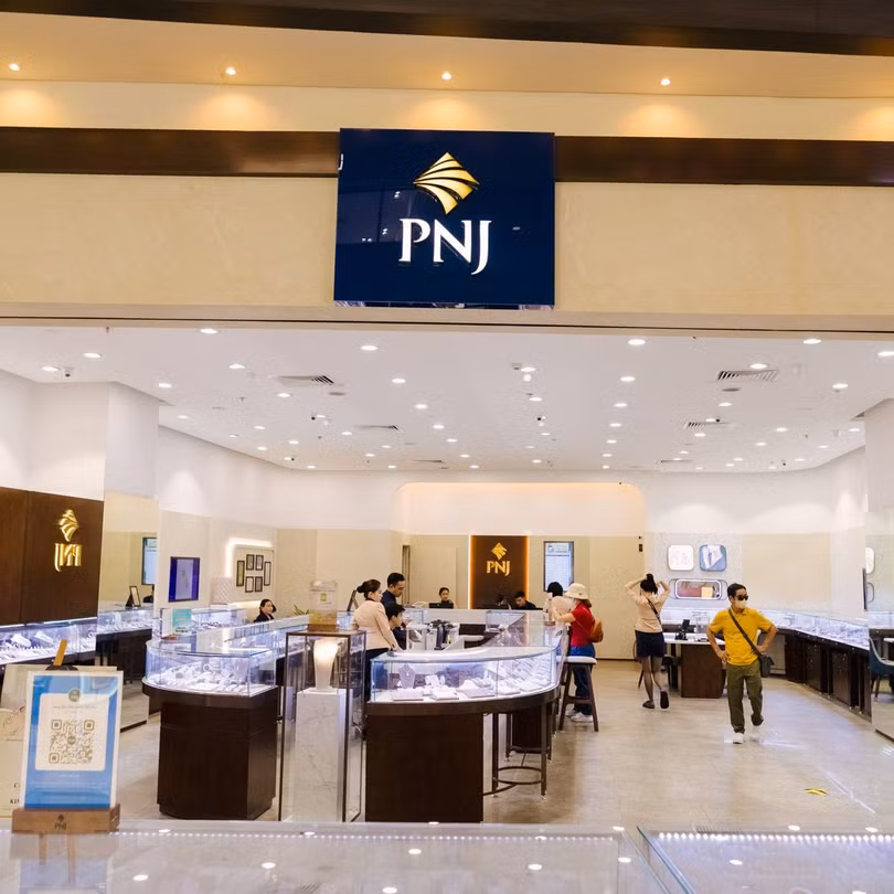 pnj5.jpg.avif