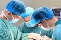 Vết loét lưỡi 0,5 cm từng được kết luận lành tính âm thầm hoá ung thư