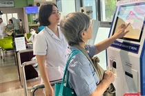 Chuyển đổi số ở BV Đức Giang làm thay đổi thủ tục tiếp nhận bệnh nhân đến khám bằng số hóa.