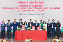 Trường Đại học Y Hà Nội tiếp nhận 2 bệnh viện Trung ương
