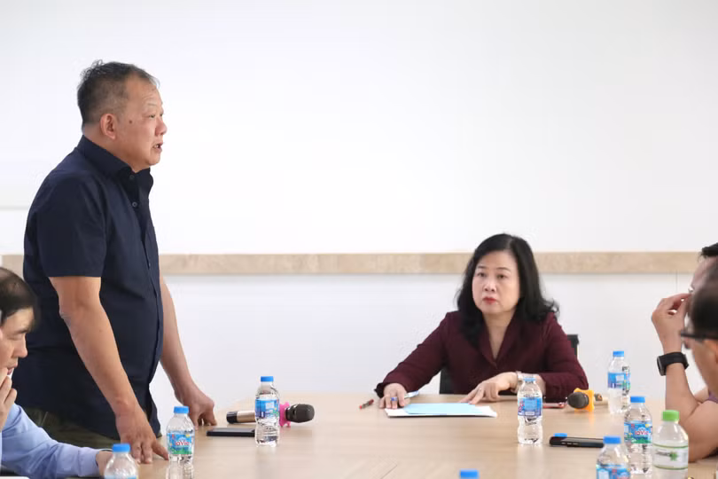 1-chieu-ngay-07-07-2026-bo-truong-bo-y-te-dao-hong-lan-da-truc-tiep-kiem-tra-cong-tac-chuan-bi-tai-benh-vien-huu-nghi-viet-duc-co-so-ninh-binh.jpg