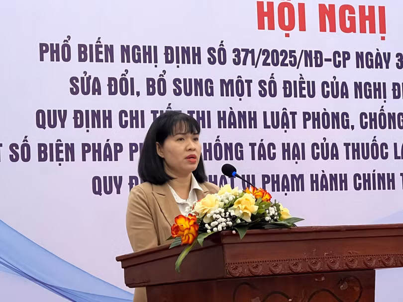 thuy.jpg