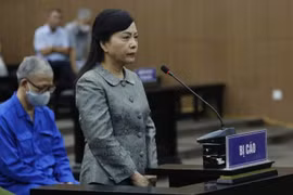 Luật sư: "Bà Nguyễn Thị Kim Tiến mắc nhiều bệnh hiểm nghèo, rối loạn giấc ngủ"