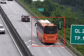 Chính phủ yêu cầu rà soát, đánh giá kỹ quy định về khoảng cách an toàn và mức phạt