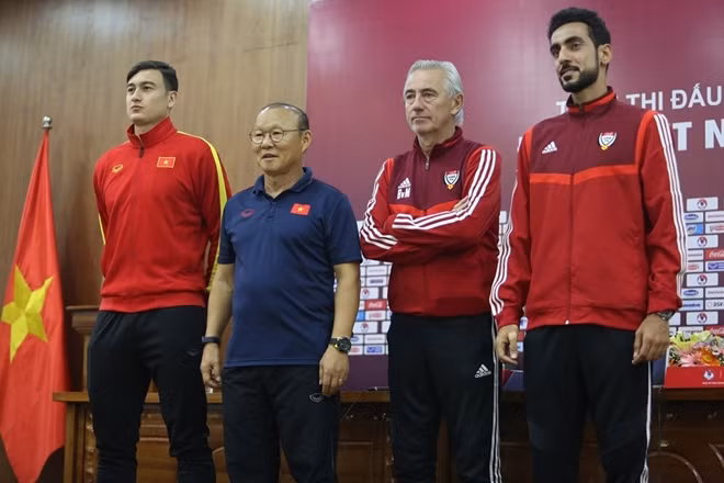 HLV Bert van Marwijk cho biết: 