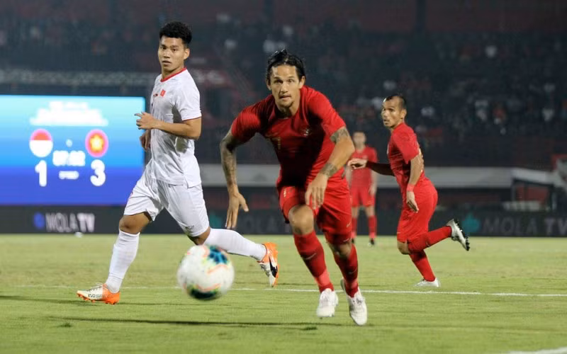 Cả Việt Phòng, Văn Thanh vẫn chưa thể hiện được nhiều. Ảnh TTXVN