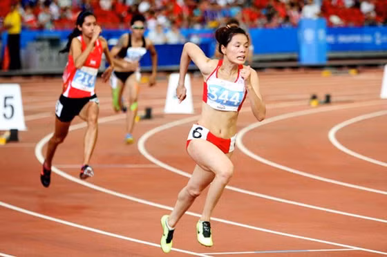 Với 48 người, điền kinh là bộ môn có nhiều vận động viên tham dự SEA Games 30 nhất. Ảnh TTXVN.