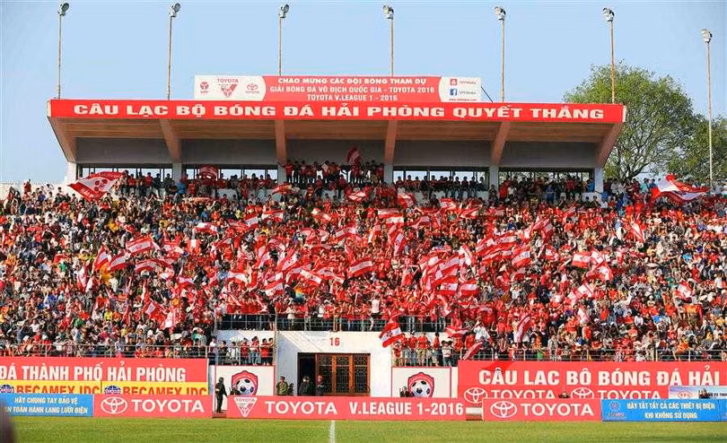 “Phiên chợ chiều” mang tên V.League ảnh 1 Hải Phòng đã chia tay vị thuyền trưởng trước khi mùa giải kết thúc 2 vòng đấu. Ảnh HPFC.