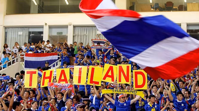 Thái Lan trở thành quốc gia châu Á tiên phong trong việc tổ chức thi đấu giống với Ngoại hạng Anh, La Liga, Serie A cũng như nhiều giải đấu hàng đầu trên thế giới. Ảnh FAT Thái Lan trở thành quốc gia châu Á tiên phong trong việc tổ chức thi đấu giống với Ngoại hạng Anh, La Liga, Serie A cũng như nhiều giải đấu hàng đầu trên thế giới. Ảnh FAT