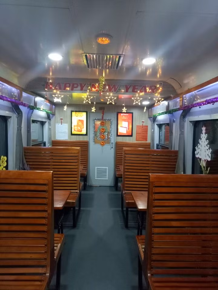 Tồn tại hay không tồn tại- một câu hỏi lớn đang đặt ra cho 1 ngành vận tải có tuổi đời trên 130 năm! Ảnh ĐMĐS Tồn tại hay không tồn tại- một câu hỏi lớn đang đặt ra cho 1 ngành vận tải có tuổi đời trên 130 năm! Ảnh ĐMĐS