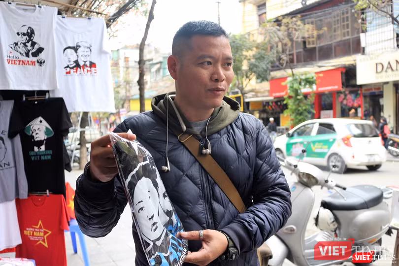 Anh Trương Anh (Hà Nội) mong muốn Mỹ và Triều Tiên sẽ tìm được giải pháp để phi hạt nhân hóa hoàn toàn trên bán đảo Triều Tiên. Anh Trương Anh (Hà Nội) mong muốn Mỹ và Triều Tiên sẽ tìm được giải pháp để phi hạt nhân hóa hoàn toàn trên bán đảo Triều Tiên.