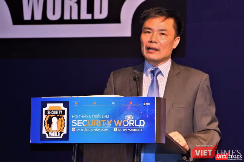 Đại tá, PGS.TS Đỗ Anh Tuấn, Phó Cục trưởng, Cục An ninh mạng và phòng chống tội phạm công nghệ cao, Bộ Công an. Đại tá, PGS.TS Đỗ Anh Tuấn, Phó Cục trưởng, Cục An ninh mạng và phòng chống tội phạm công nghệ cao, Bộ Công an.