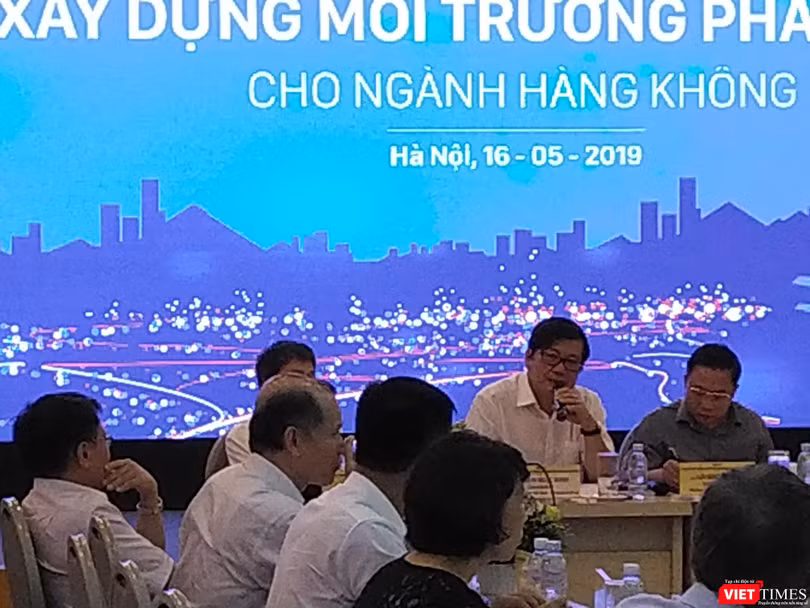 Ông Phạm Ngọc Minh - Chủ tịch Hiệp hội hàng không Việt Nam - tham gia thảo luận (Ảnh: P.D) Ông Phạm Ngọc Minh - Chủ tịch Hiệp hội hàng không Việt Nam - tham gia thảo luận (Ảnh: P.D)