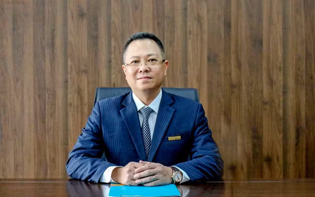 Ông Lê Hải có dịp thử sức tại "ghế nóng" của ABBank (Ảnh: Internet)