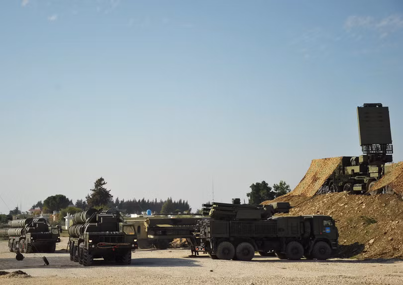 Hệ thống phòng không Pantsir S1Nga tại căn cứ Khmeimim © Sputnik / Dmitry Vinogradov Hệ thống phòng không Pantsir S1Nga tại căn cứ Khmeimim © Sputnik / Dmitry Vinogradov