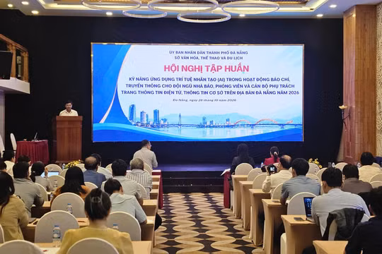 Quang cảnh Hội nghị tập huấn kỹ năng ứng dụng trí tuệ nhân tạo (AI) trong hoạt động báo chí, truyền thông Đà Nẵng năm 2026. Ảnh XM.