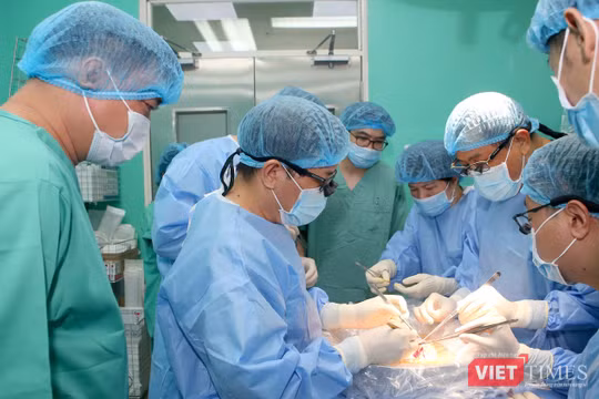 Năm 2025, Bệnh viện Trung ương Huế thực hiện 10.500 ca ghép tạng, chiếm 1/4 tổng số ca ghép tạng cả nước.