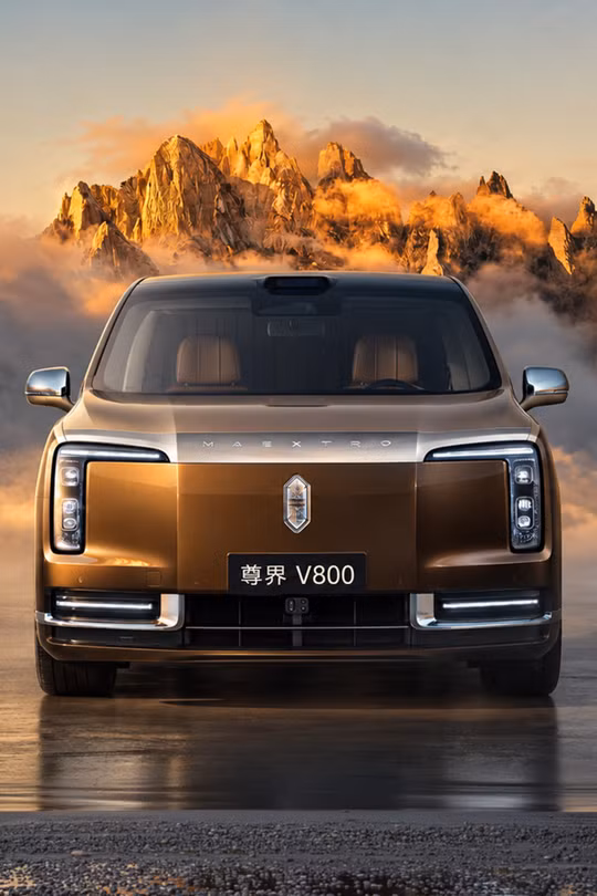"Rolls-Royce Trung Quốc" bị gãy bàn đạp phanh khi thử nghiệm