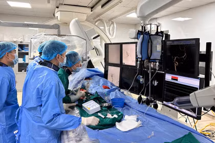 Đau đầu nhiều tháng, người phụ nữ bàng hoàng khi bác sĩ thông báo tình trạng nguy kịch