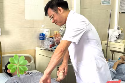 Miền Bắc như “chảo lửa”, bệnh viện dồn dập ca đột quỵ, say nắng