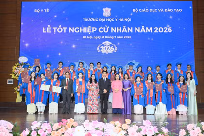 Khóa cử nhân “đưa” sinh viên y từ giảng đường ra cộng đồng