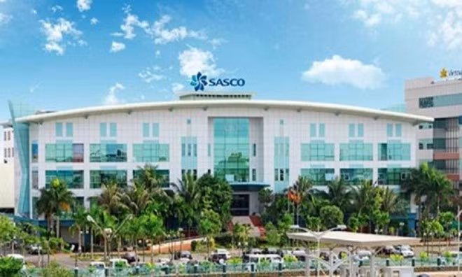 Ông "vua hàng hiệu" muốn mua thêm cổ phần của SASCO