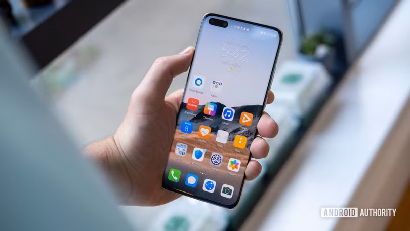 Huawei P40 Pro Plus sở hữu thông số kỹ thuật khủng (Ảnh: Android Authority)
