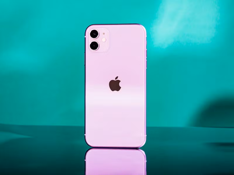 iPhone 12 5.4 inch sẽ có giá rẻ hơn iPhone 11 ? (Ảnh: Business Insider) iPhone 12 5.4 inch sẽ có giá rẻ hơn iPhone 11 ? (Ảnh: Business Insider)
