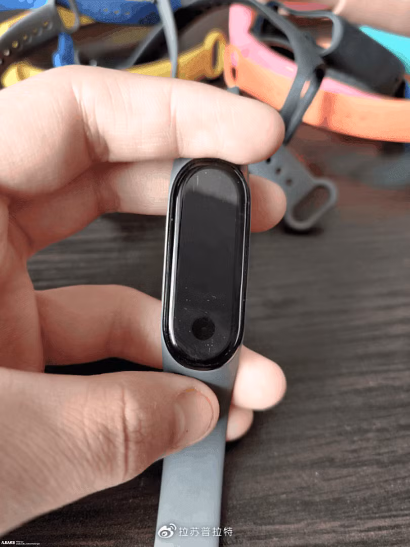 Mi Band 5 sẽ được cho ra mắt vào cuối năm nay Mi Band 5 sẽ được cho ra mắt vào cuối năm nay