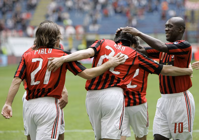 Pirlo - Gattuso - Seedorf - Kaka. Trục xương sống của Ac Milan thời hoàng kim (Ảnh: SPORTbible)