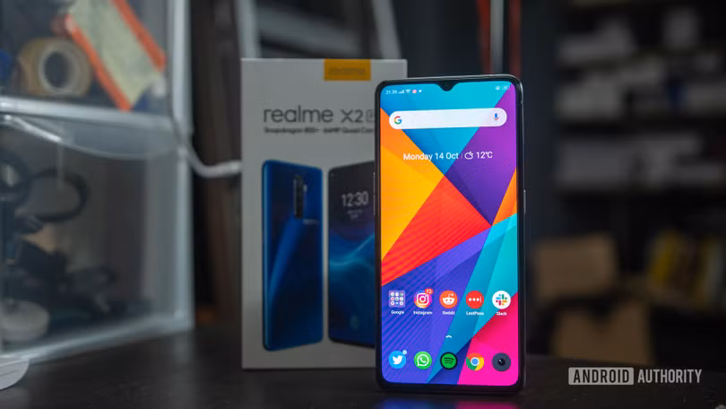 Màn hình Realme X2 Pro cho chất lượng hiển thị sắc nét (Ảnh: Android Authority) Màn hình Realme X2 Pro cho chất lượng hiển thị sắc nét (Ảnh: Android Authority)